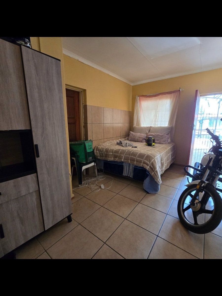 14 Bedroom Property for Sale in Brandwag Free State